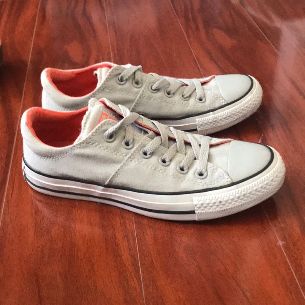 Rare converse! NWOT